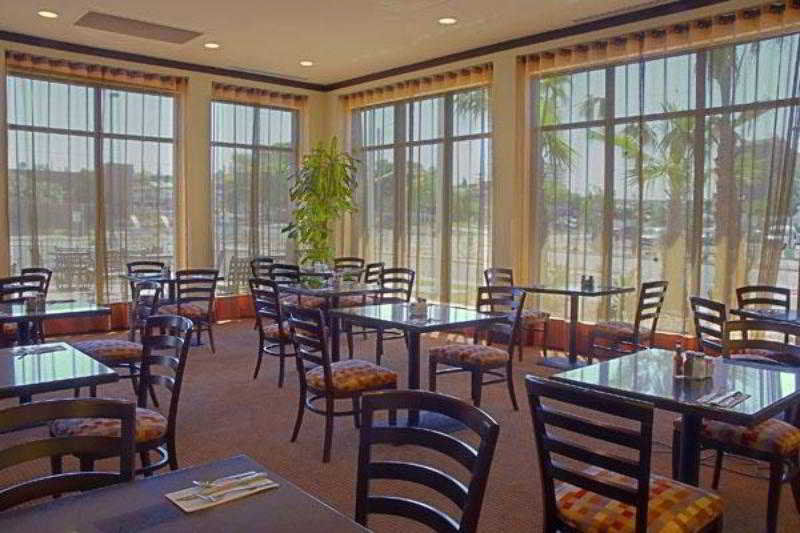 Hilton Garden 3*