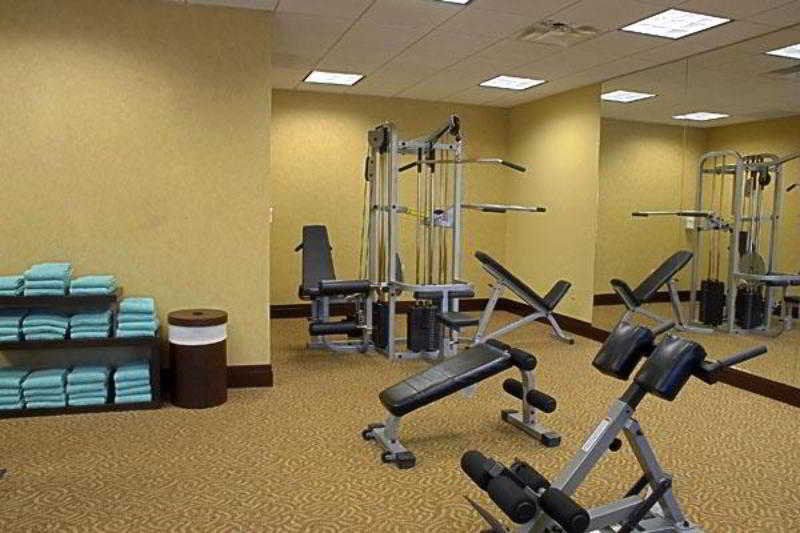 Hilton Garden 3*