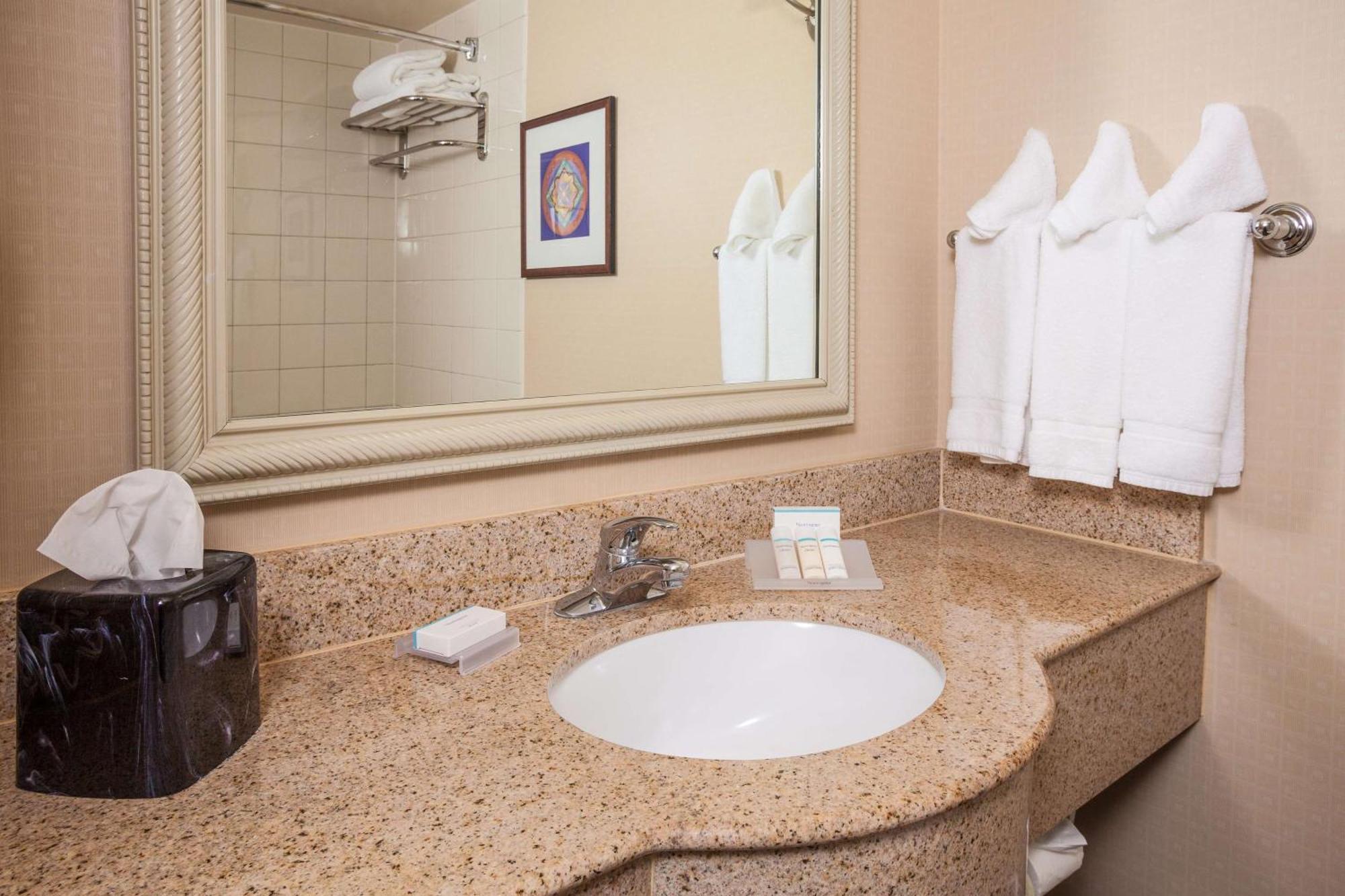 Hotel Hilton Garden 3*